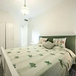 Le Finestre Sul Borgo 2 Апартаменти