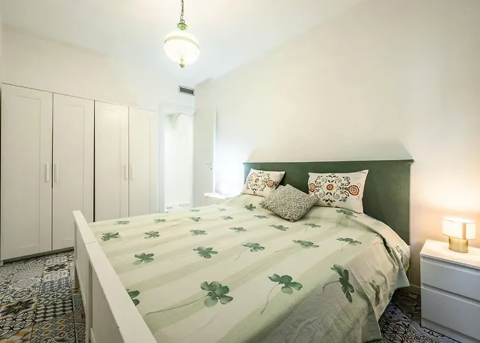 Le Finestre Sul Borgo 2 Apartment