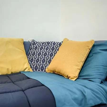 Lägenhet Le Finestre Sul Borgo 2