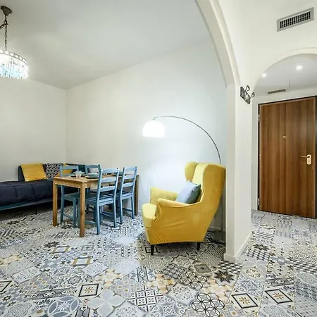 Le Finestre Sul Borgo 2 Apartment Parma