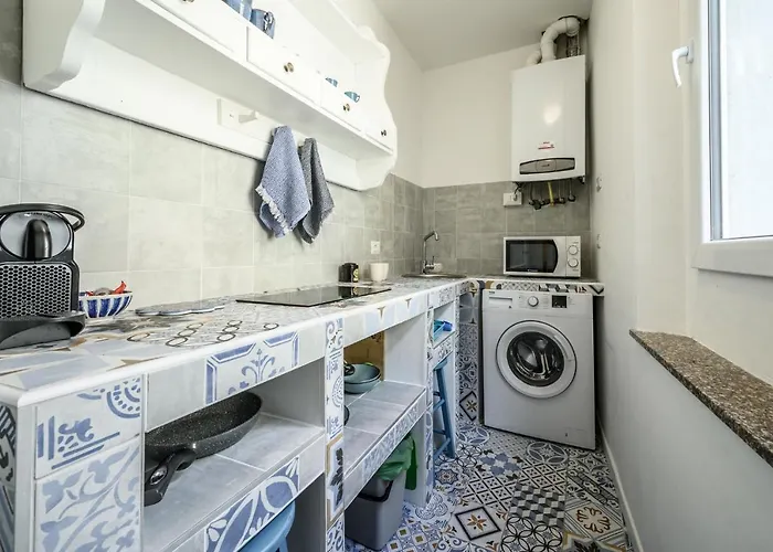 Apartment Le Finestre Sul Borgo 2 *